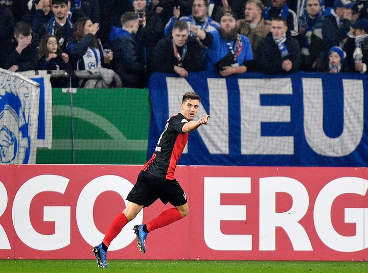 Za menej ako dva roky vystriedal ôsmich trénerov